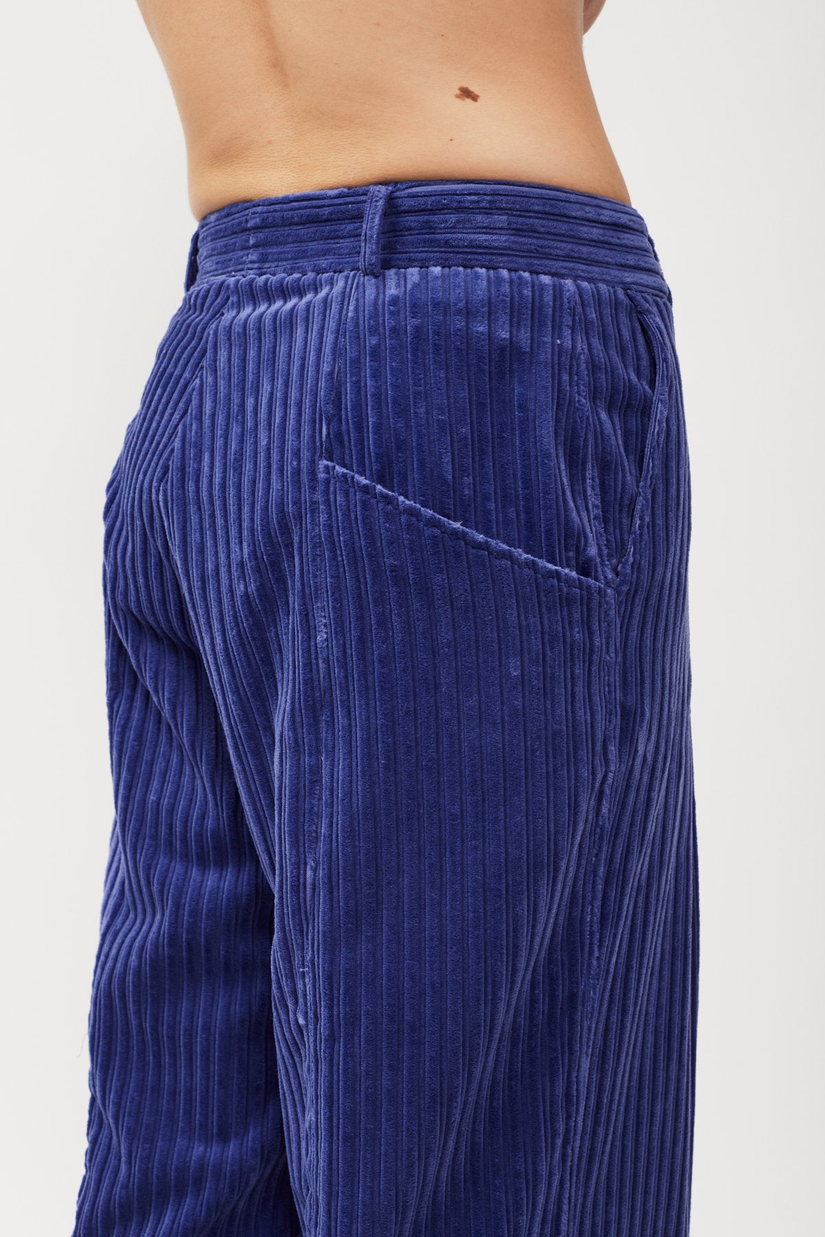 UPCYCLE SUPER LOOSE VELVET PANT