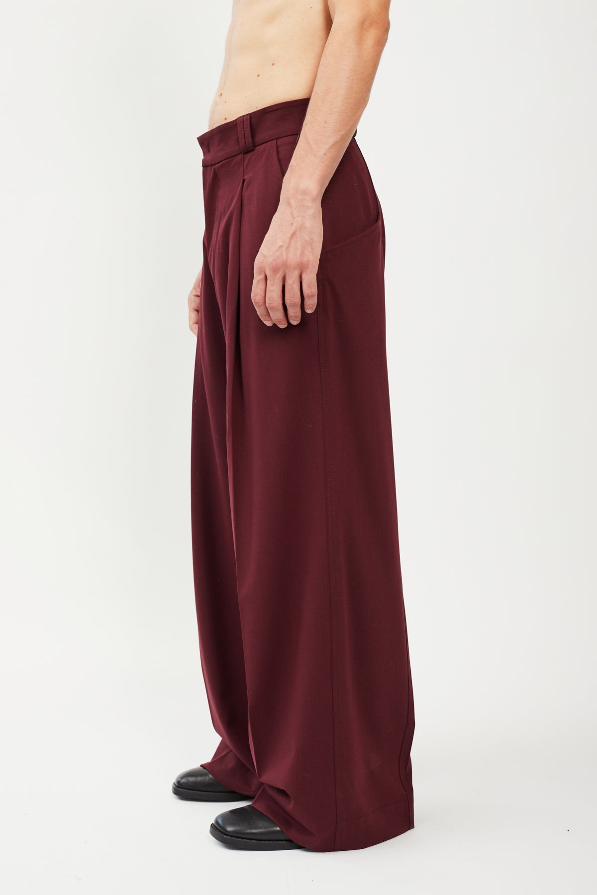 SUPER LOOSE FIT PANT