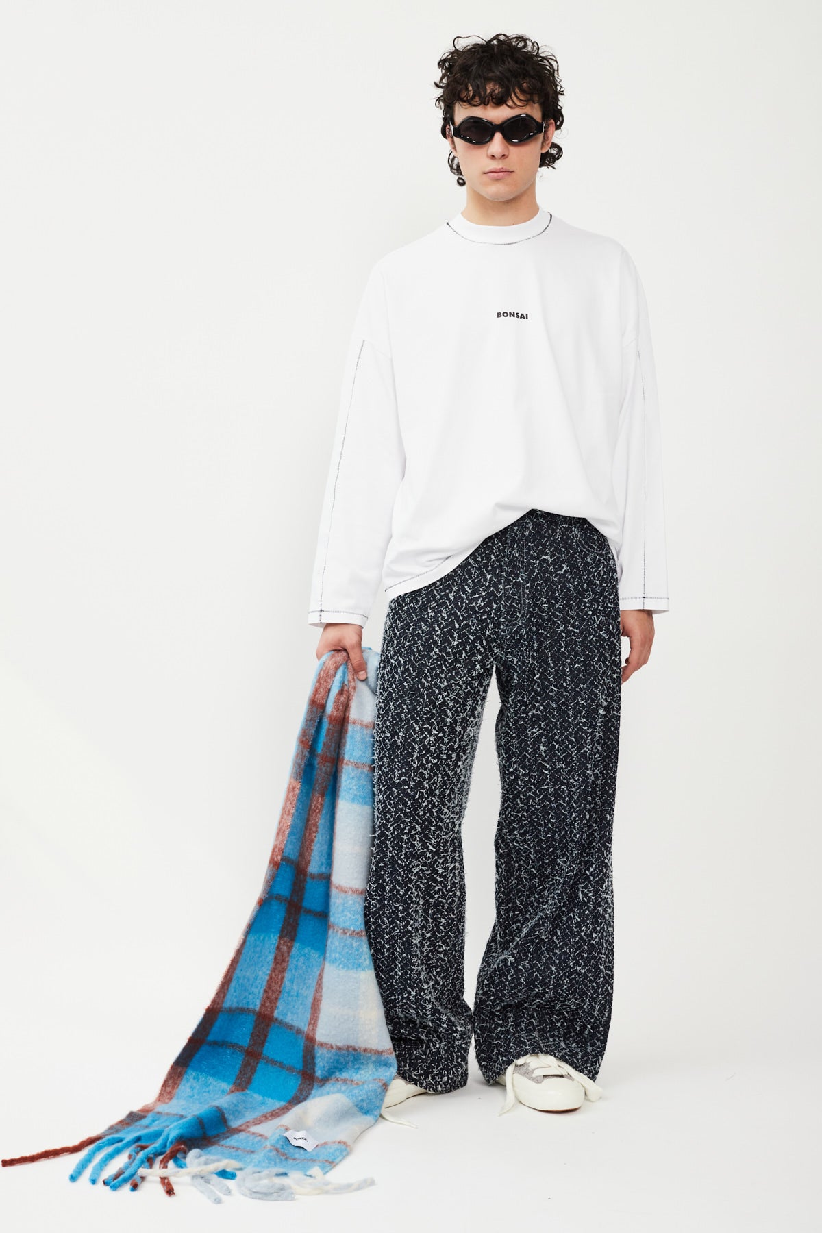BOX LOGO LONGSLEEVE TEE