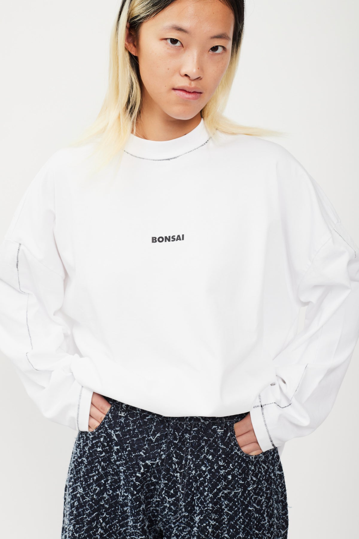 BOX LOGO LONGSLEEVE TEE