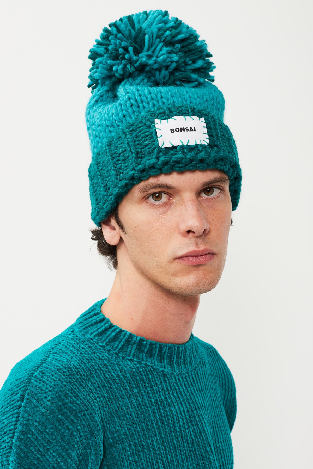 PON PON KNIT BEANIE
