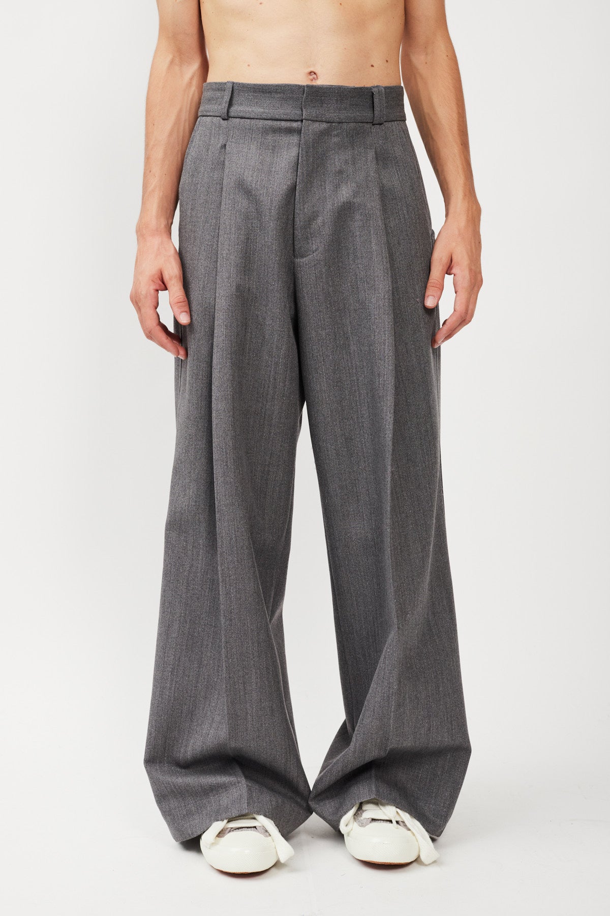 SUPER LOOSE FIT PANT