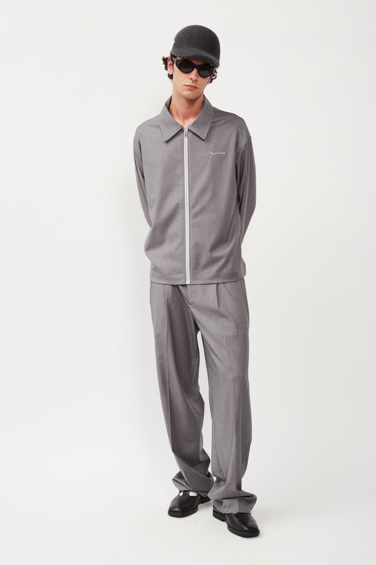 LOOSE FIT PANT
