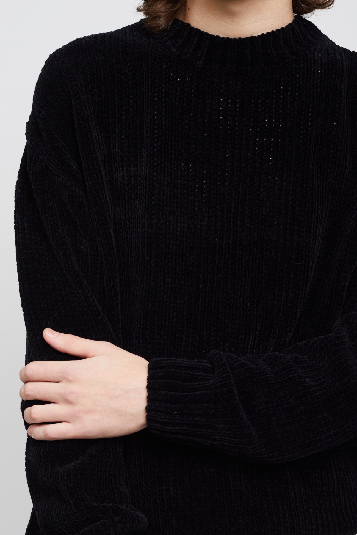 BLACK CHENILLE SWEATER