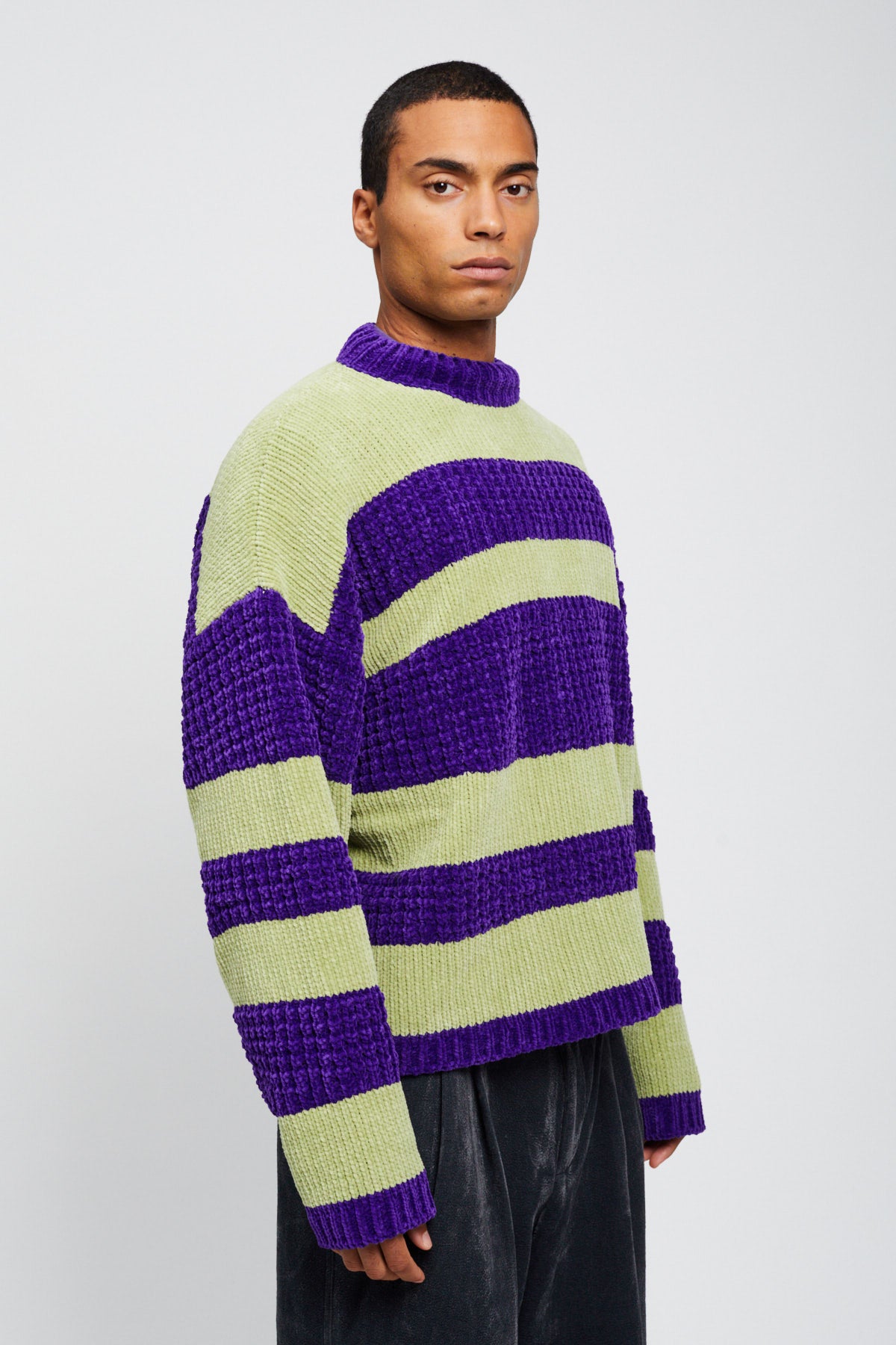 STRIPES CHENILLE CREWNECK SWEATER