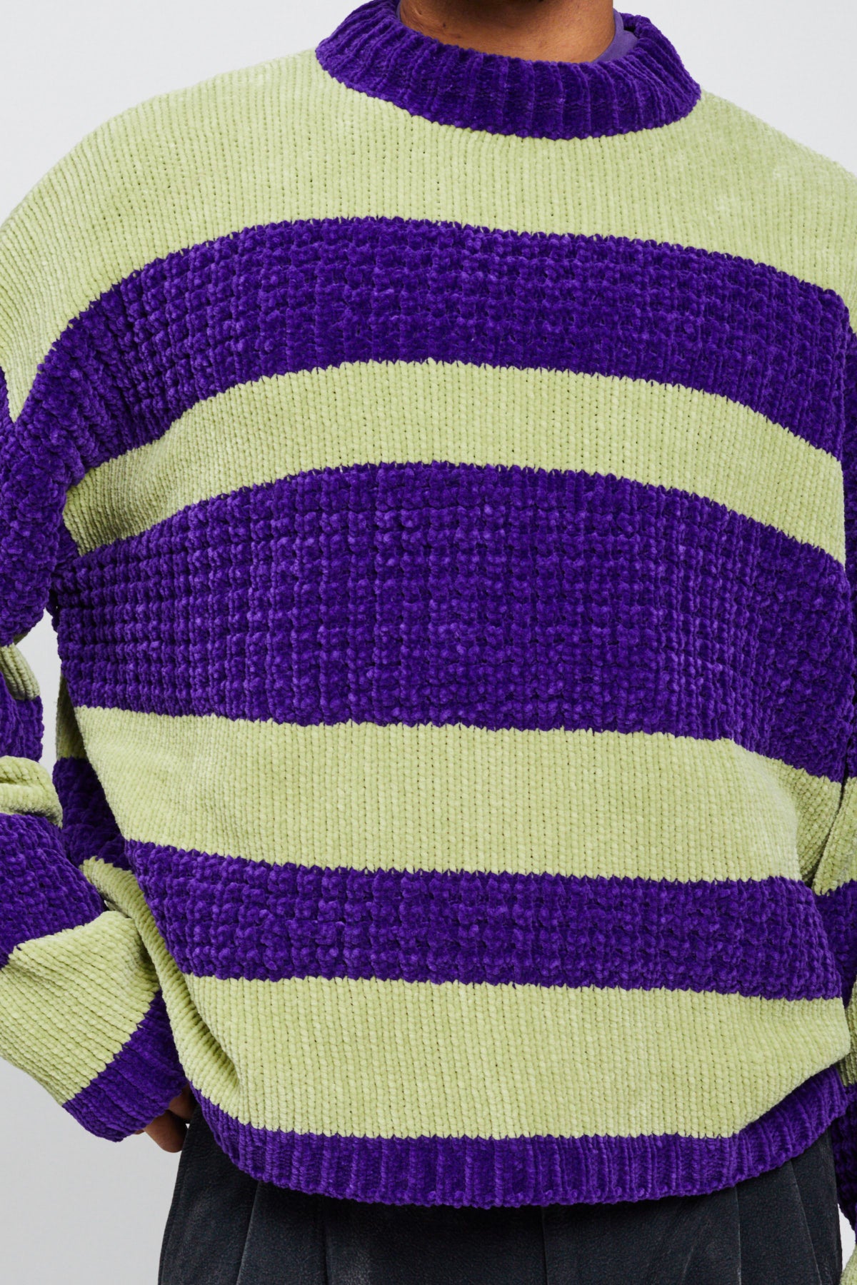 STRIPES CHENILLE CREWNECK SWEATER