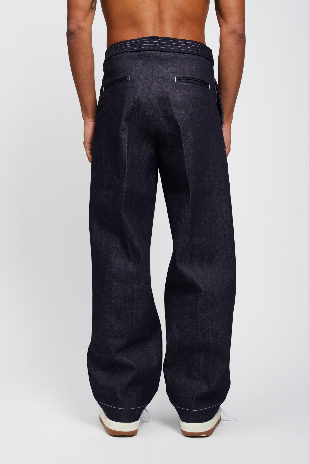 STUDIO DENIM LOOSE PANT