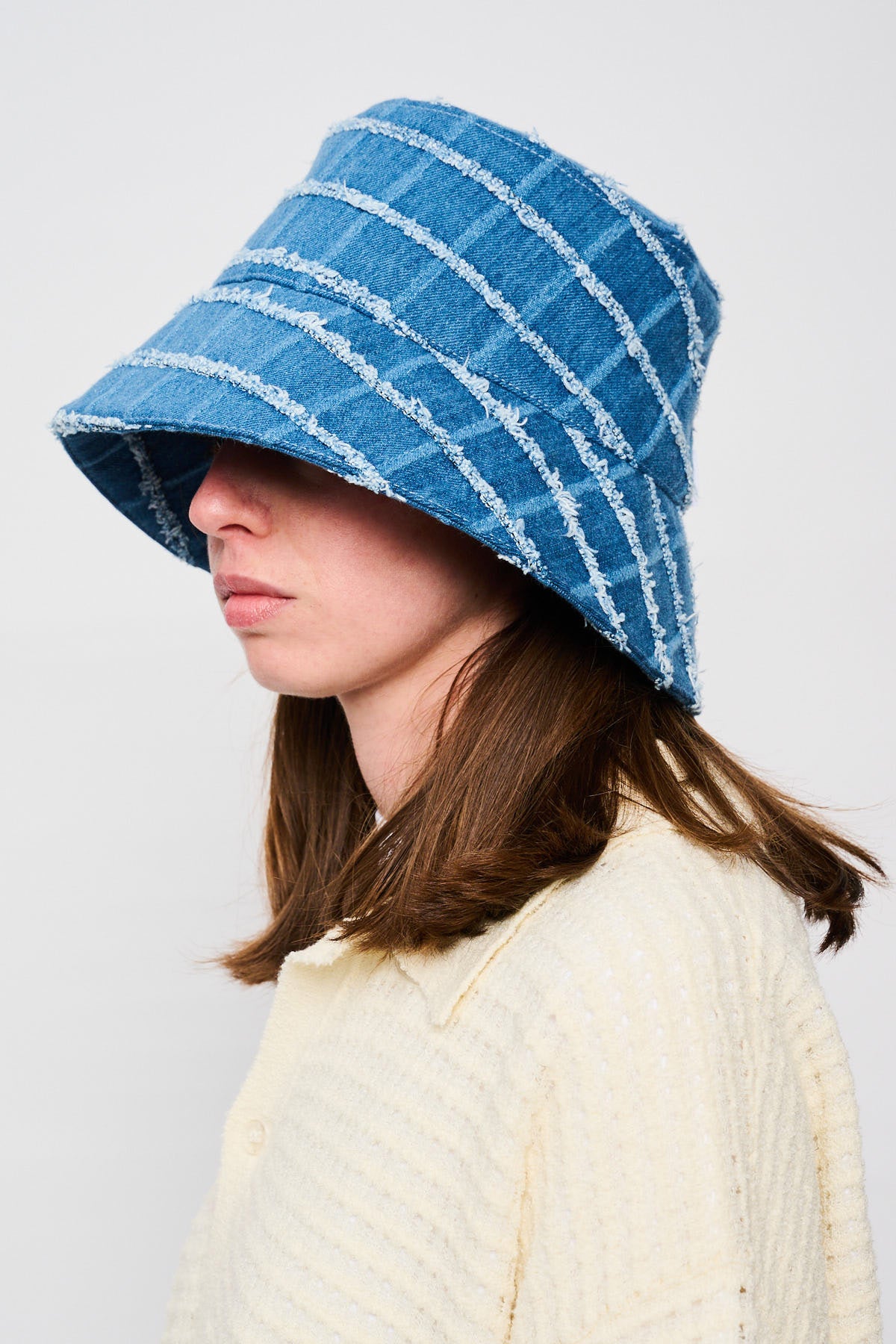 CHECK DENIM BUCKET HAT