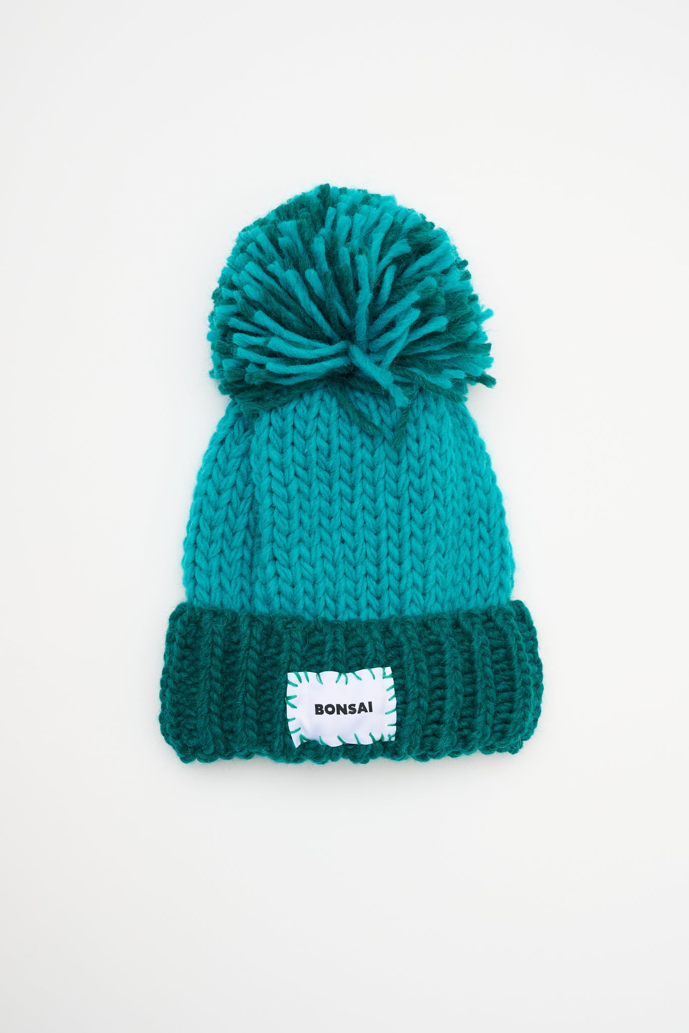 PON PON KNIT BEANIE